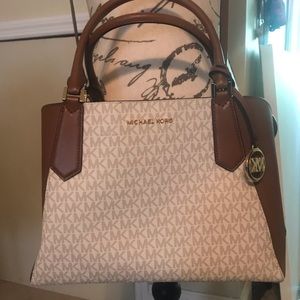 Michael Kors Authentic Bag